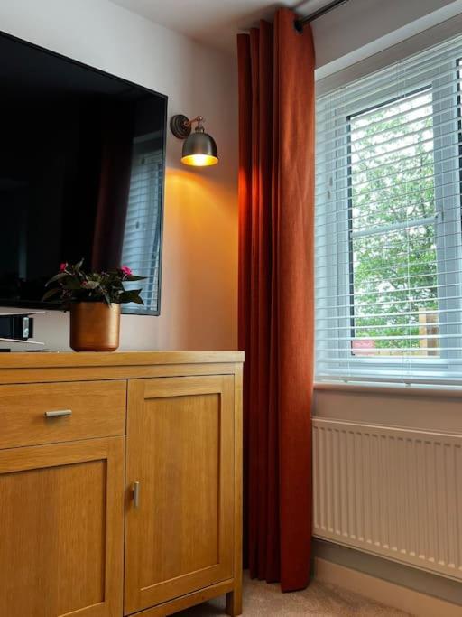 Cozy, Peaceful, Air Conditioned Double Bedroom In Coxhoe, Durham Kültér fotó